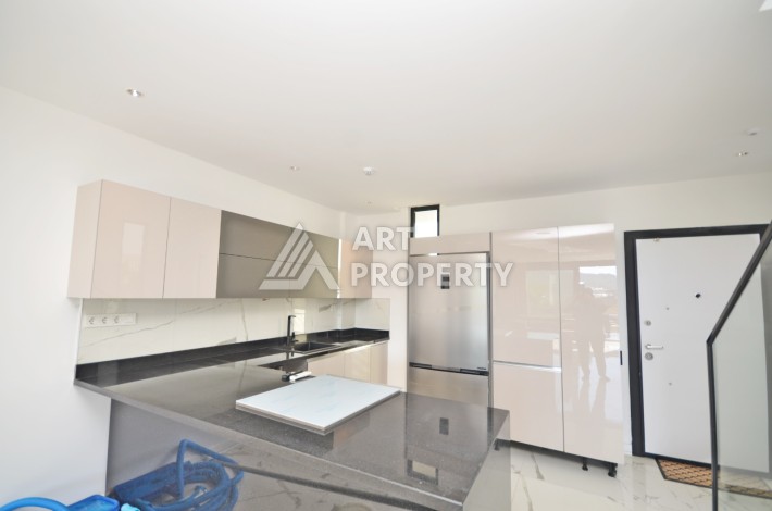 Современная вилла 3+1 с личным бассейном и панорамным видом на море в Каргыджаке - Ракурс 1