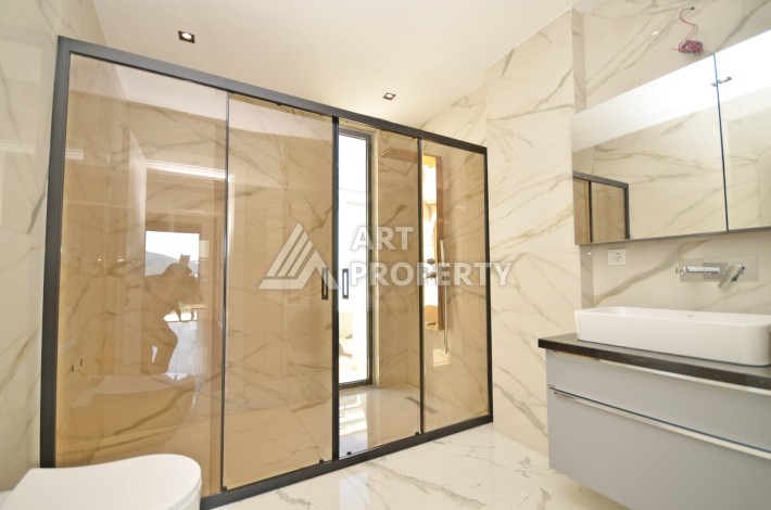 Современная вилла 3+1 с личным бассейном и панорамным видом на море в Каргыджаке - Ракурс 2