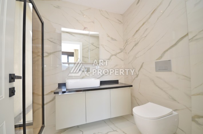 Современная вилла 3+1 с личным бассейном и панорамным видом на море в Каргыджаке - Ракурс 4