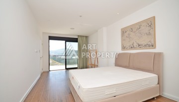 Современная вилла 3+1 с личным бассейном и панорамным видом на море в Каргыджаке - Ракурс 7