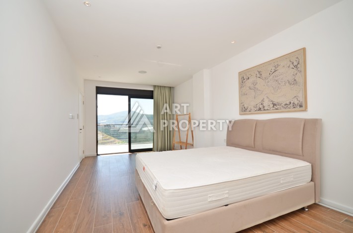 Современная вилла 3+1 с личным бассейном и панорамным видом на море в Каргыджаке - Ракурс 6