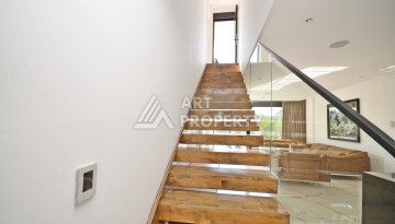 Современная вилла 3+1 с личным бассейном и панорамным видом на море в Каргыджаке - Ракурс 13