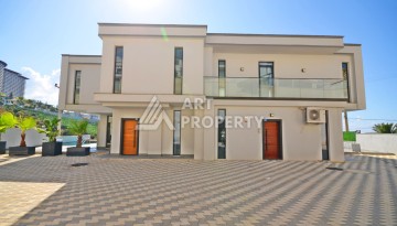 Современная вилла 3+1 с личным бассейном и панорамным видом на море в Каргыджаке - Ракурс 19