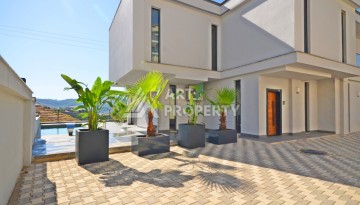 Современная вилла 3+1 с личным бассейном и панорамным видом на море в Каргыджаке - Ракурс 20