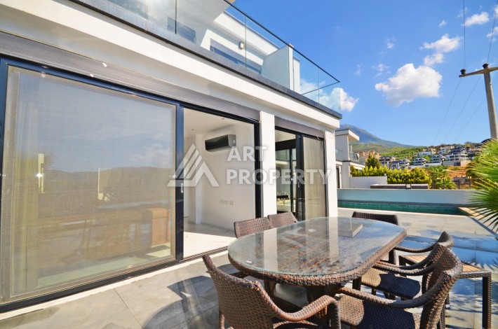 Современная вилла 3+1 с личным бассейном и панорамным видом на море в Каргыджаке - Ракурс 20