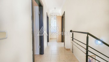 Просторная вилла 4+1 в Каргыджаке с красивыми видами и большой зелёной территорией комплекса - Ракурс 23