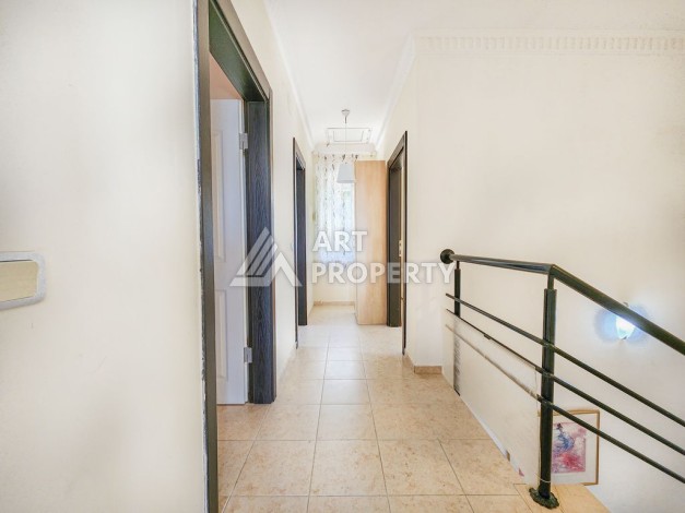 Просторная вилла 4+1 в Каргыджаке с красивыми видами и большой зелёной территорией комплекса - Ракурс 22