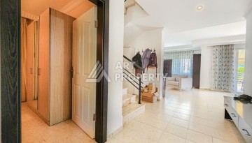 Просторная вилла 4+1 в Каргыджаке с красивыми видами и большой зелёной территорией комплекса - Ракурс 26