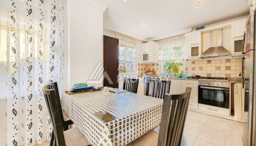 Просторная вилла 4+1 в Каргыджаке с красивыми видами и большой зелёной территорией комплекса - Ракурс 31