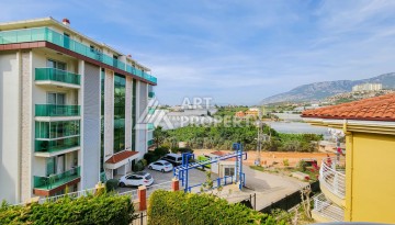 Просторная вилла 4+1 в Каргыджаке с красивыми видами и большой зелёной территорией комплекса - Ракурс 36