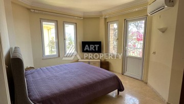 Вилла 3+1 в легендарном комплексе Gold City с панорамным видом на море и доступом к отельной инфраструктуре - Ракурс 6