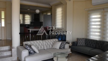 Вилла 3+1 в легендарном комплексе Gold City с панорамным видом на море и доступом к отельной инфраструктуре - Ракурс 18