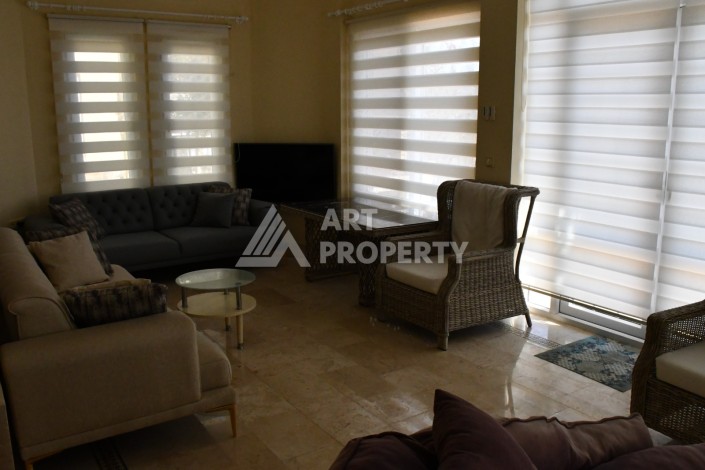 Вилла 3+1 в легендарном комплексе Gold City с панорамным видом на море и доступом к отельной инфраструктуре - Ракурс 19