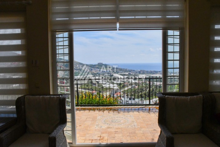 Вилла 3+1 в легендарном комплексе Gold City с панорамным видом на море и доступом к отельной инфраструктуре - Ракурс 33