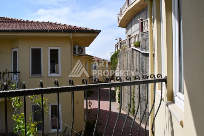 Вилла 3+1 в легендарном комплексе Gold City с панорамным видом на море и доступом к отельной инфраструктуре - Ракурс 35