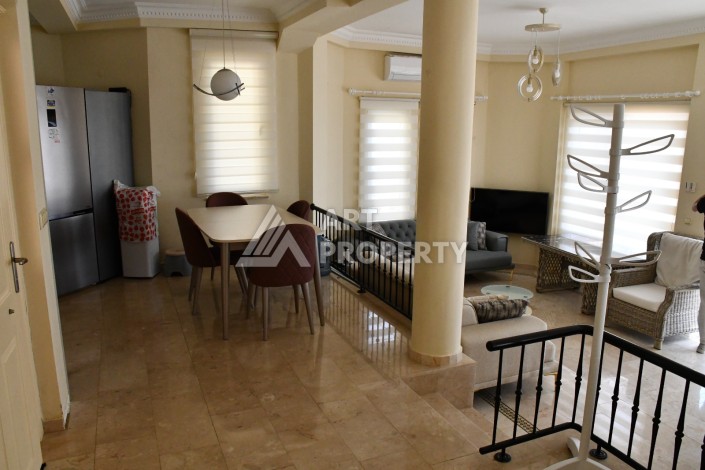 Вилла 3+1 в легендарном комплексе Gold City с панорамным видом на море и доступом к отельной инфраструктуре - Ракурс 37