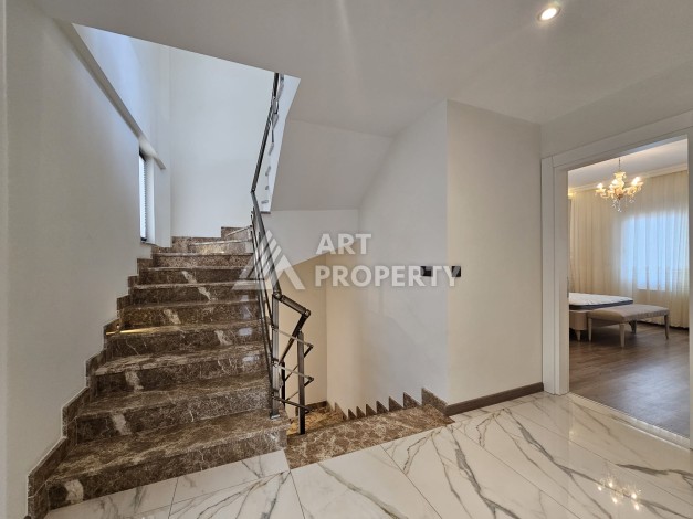 Великолепная вида 4+2 с красивыми видами на горы и море в Крагдыжаке 300м2 - Ракурс 29