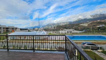 Великолепная вида 4+2 с красивыми видами на горы и море в Крагдыжаке 300м2 - Ракурс 34