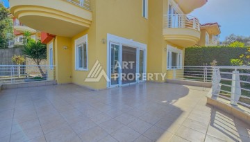 Просторная Квартира 4+1 в Каргыджаке, 260 кв.м. - Ракурс 2