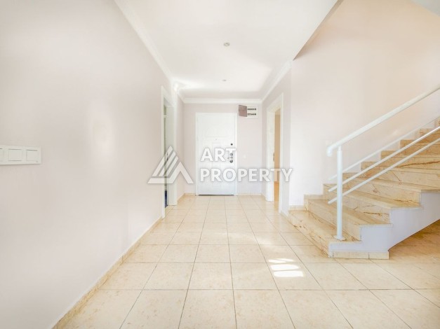 Просторная Квартира 4+1 в Каргыджаке, 260 кв.м. - Ракурс 10