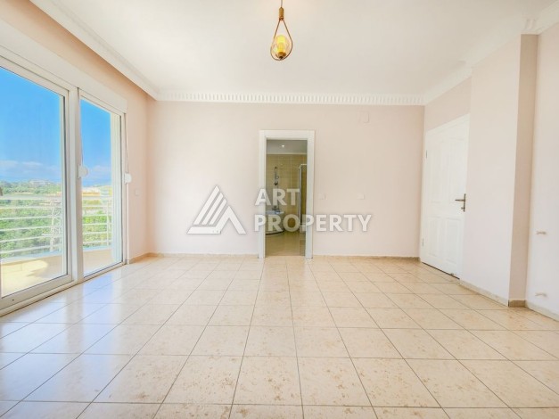 Просторная Квартира 4+1 в Каргыджаке, 260 кв.м. - Ракурс 13