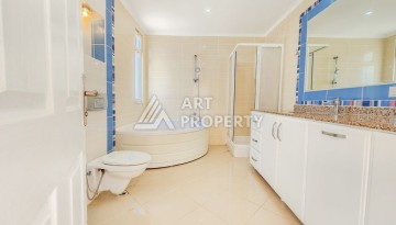 Просторная Квартира 4+1 в Каргыджаке, 260 кв.м. - Ракурс 18