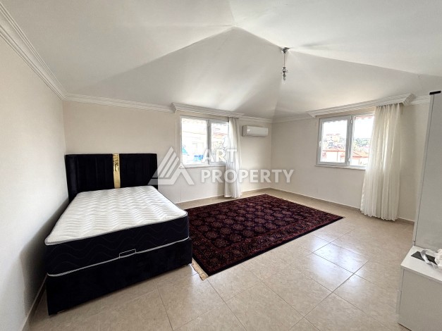 Большой дуплекс 3+2 в Оба, 200 кв.м. Всего 600 м от моря - Ракурс 9