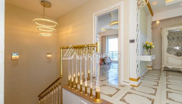 Роскошный пентхаус 3+1 в Махмутларе с панорамным видом на море, 220 кв.м. - Ракурс 46