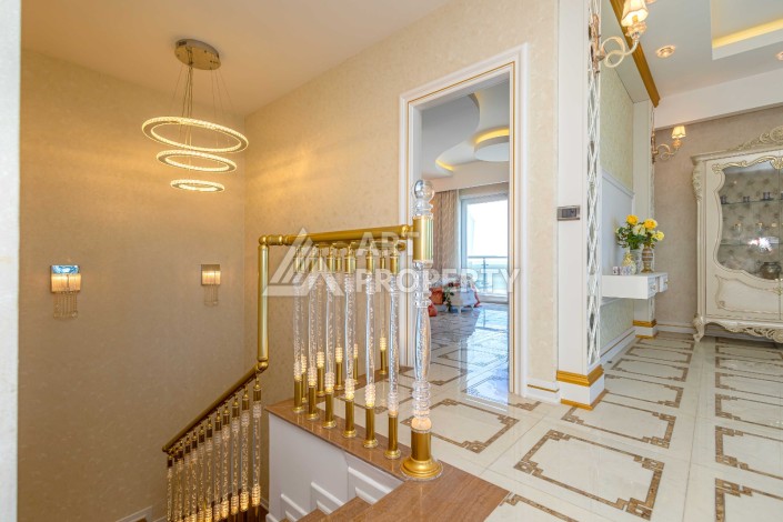 Роскошный пентхаус 3+1 в Махмутларе с панорамным видом на море, 220 кв.м. - Ракурс 45