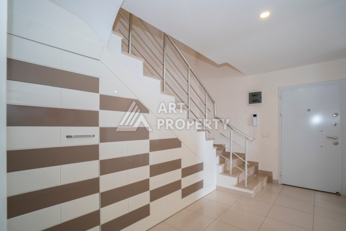 Меблированный дуплекс 2+1 в престижной резиденции района Кестель, 110 кв.м. - Ракурс 75