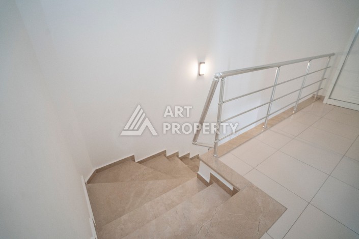 Меблированный дуплекс 2+1 в престижной резиденции района Кестель, 110 кв.м. - Ракурс 77