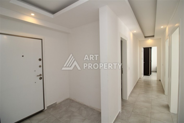 Квартира 2+1 с отдельной кухней в Махмутларе. Всего 400 метров до моря - Ракурс 5