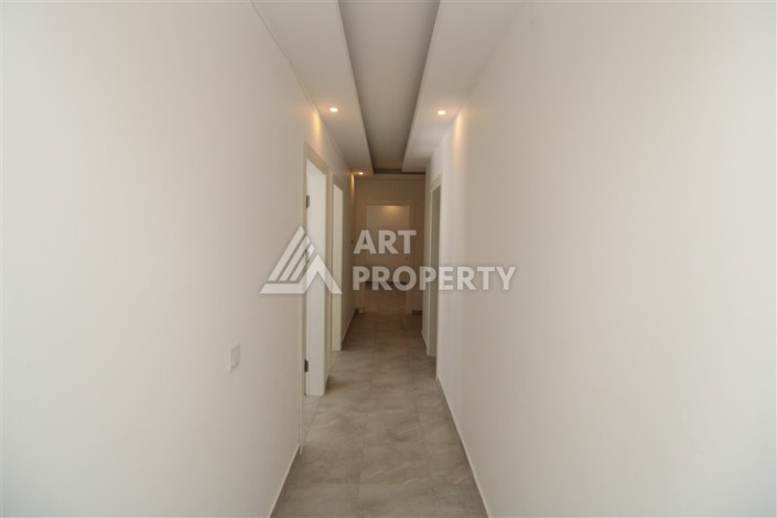 Квартира 2+1 с отдельной кухней в Махмутларе. Всего 400 метров до моря - Ракурс 7