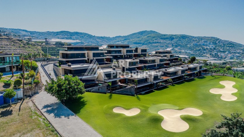 Вилла 3+1 с приватным бассейном и садом, 240 кв.м. Элитная недвижимость в Каргыджаке. - Ракурс 1