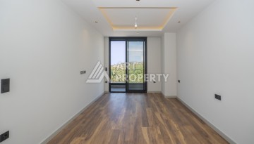 Вилла 3+1 с приватным бассейном и садом, 240 кв.м. Элитная недвижимость в Каргыджаке. - Ракурс 5