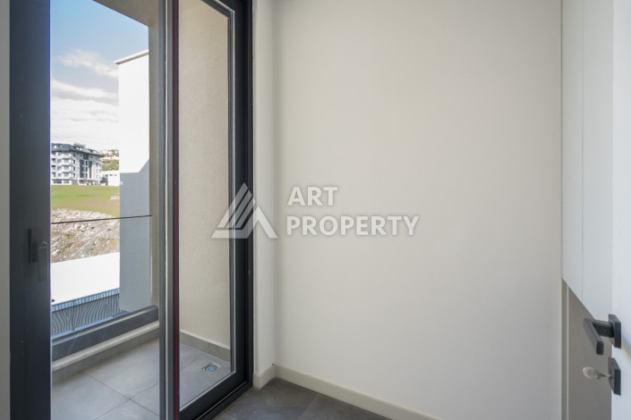 Вилла 3+1 с приватным бассейном и садом, 240 кв.м. Элитная недвижимость в Каргыджаке. - Ракурс 6