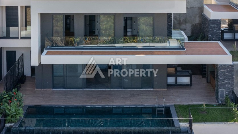 Вилла 3+1 с приватным бассейном и садом, 240 кв.м. Элитная недвижимость в Каргыджаке. - Ракурс 9