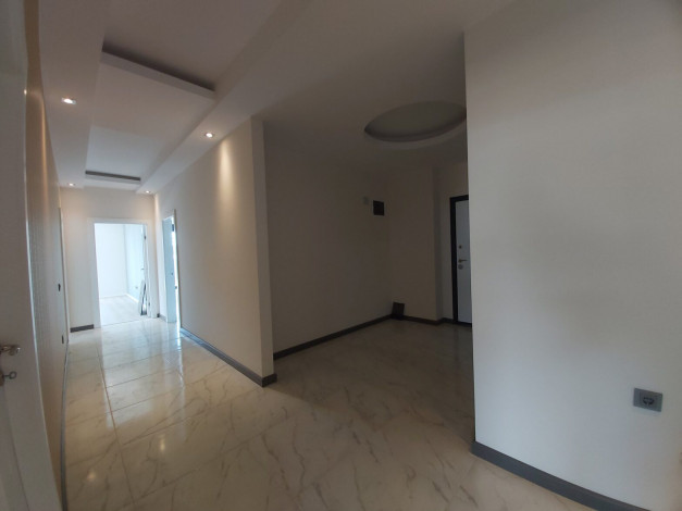 Квартира 4+1 в новом комплексе в тихом месте Махмутлара, 220 м2 - Ракурс 27