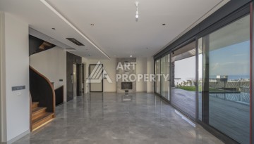 Вилла 3+1 с приватным бассейном и садом, 240 кв.м. Элитная недвижимость в Каргыджаке. - Ракурс 13