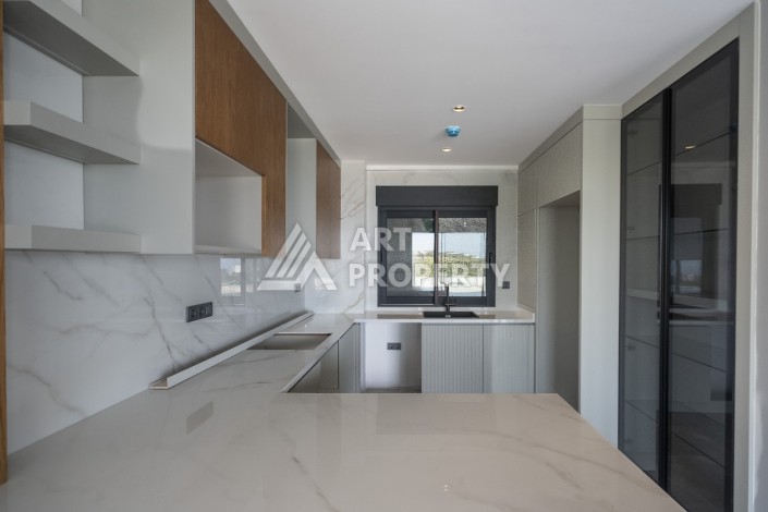 Вилла 3+1 с приватным бассейном и садом, 240 кв.м. Элитная недвижимость в Каргыджаке. - Ракурс 13