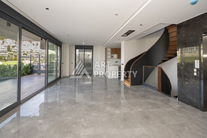 Вилла 3+1 с приватным бассейном и садом, 240 кв.м. Элитная недвижимость в Каргыджаке. - Ракурс 16