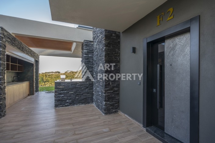 Вилла 3+1 с приватным бассейном и садом, 240 кв.м. Элитная недвижимость в Каргыджаке. - Ракурс 29