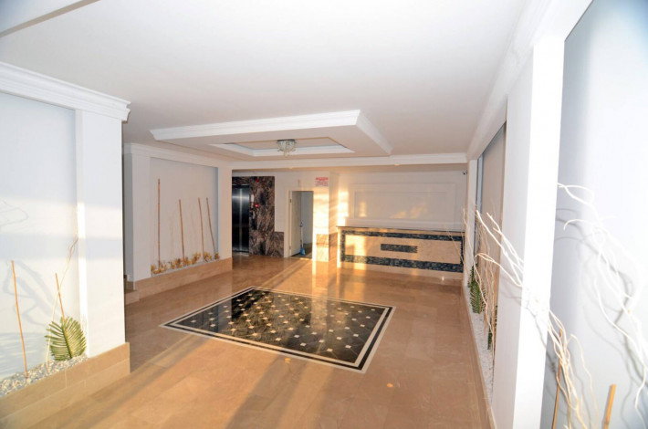 Четырехкомнатная квартира в современном комплексе в районе Махмутлар, Алания, 145 м2 - Ракурс 4