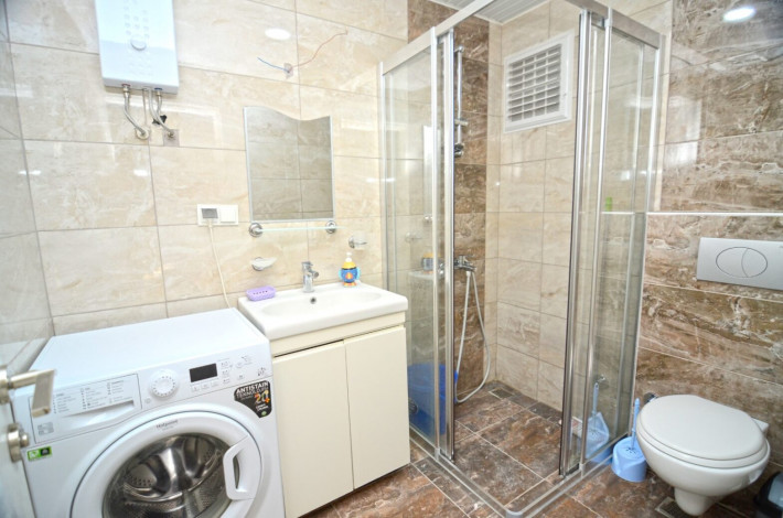 Четырехкомнатная квартира в современном комплексе в районе Махмутлар, Алания, 145 м2 - Ракурс 14