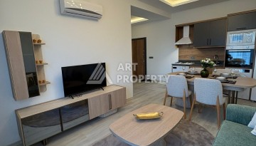 Квартира 2+1 с мебелью в центре Махмутлара, 77 кв.м. - Ракурс 2