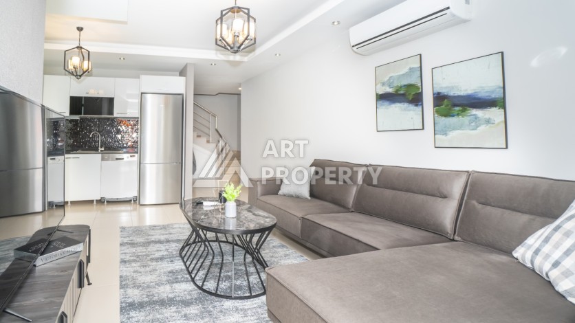 Двухуровневый пентхаус 2+1 в Кестеле всего в 200 метрах от моря - Ракурс 49