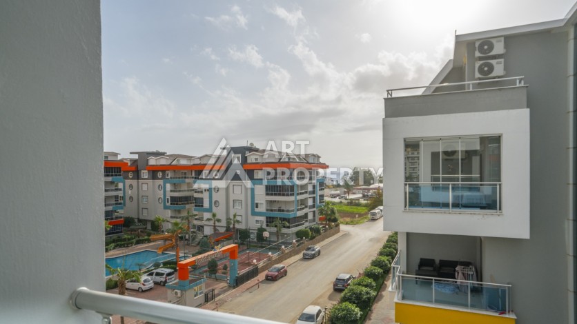 Двухуровневый пентхаус 2+1 в Кестеле всего в 200 метрах от моря - Ракурс 54