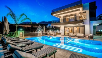 Роскошная вилла 3+2 с инфинити-бассейном и панорамным видом в Каргыджаке, 320 кв.м. - Ракурс 2