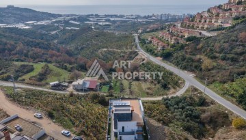 Роскошная вилла 3+2 с инфинити-бассейном и панорамным видом в Каргыджаке, 320 кв.м. - Ракурс 4