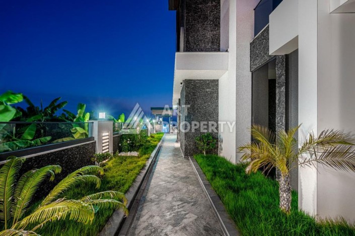 Роскошная вилла 3+2 с инфинити-бассейном и панорамным видом в Каргыджаке, 320 кв.м. - Ракурс 23